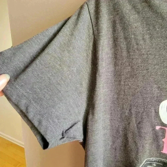 Brand New Girls Likes Truck FORD Women's SZ L Charcoal Short Sleeve - Picture 8 of 8